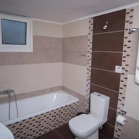 Elina's Maisonette *