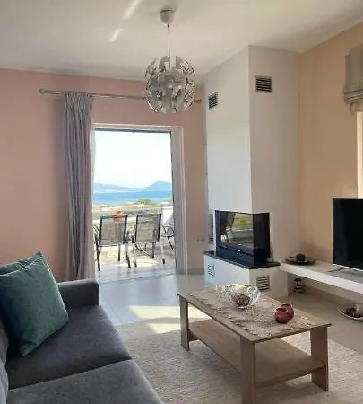 Elina's Maisonette 别墅