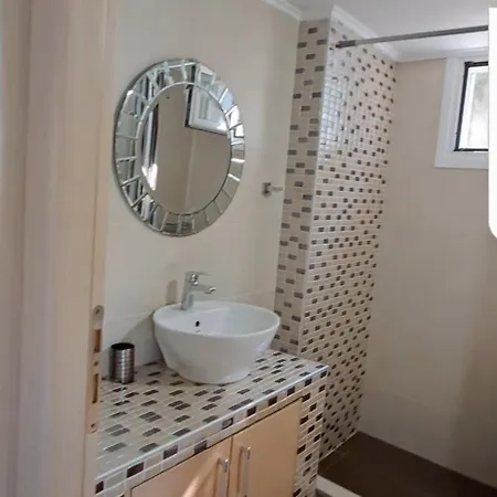 Βίλα Elina's Maisonette Επίσκοπος