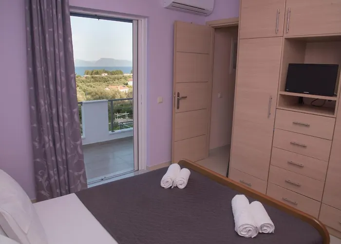 Vila Elina's Maisonette *