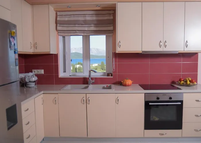 Elina's Maisonette Vila