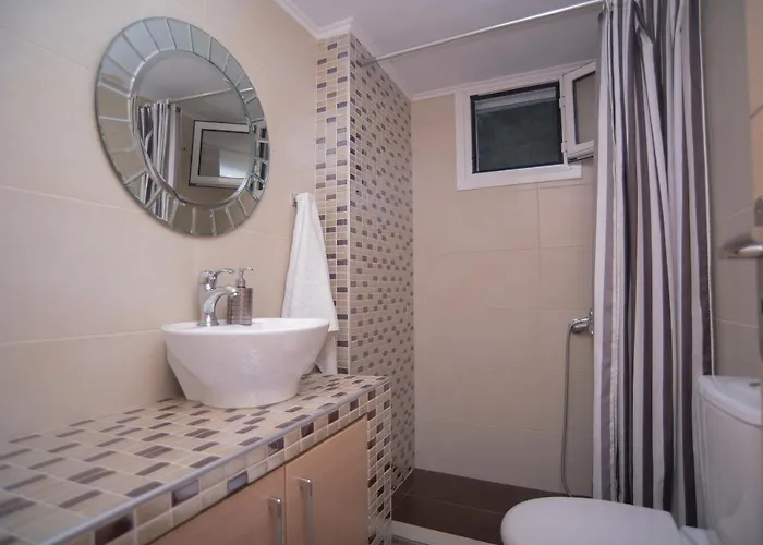 Elina's Maisonette *