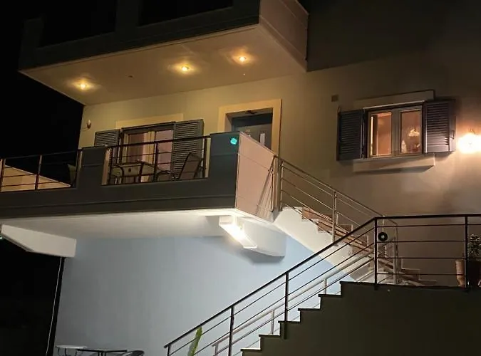 Elina's Maisonette *