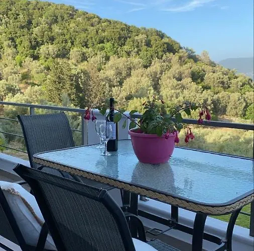 Elina's Maisonette Vila *