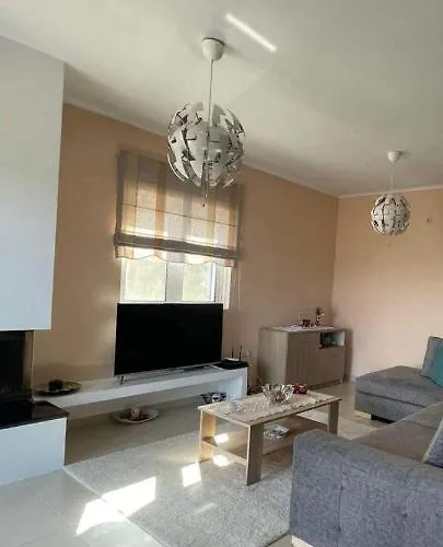 Vila Elina's Maisonette *